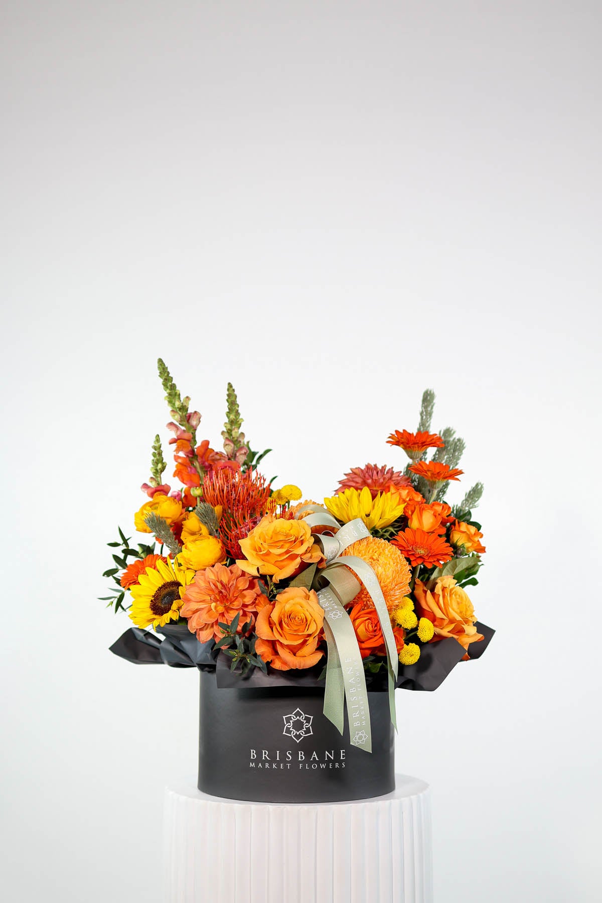 Barcelona Bold Arrangement