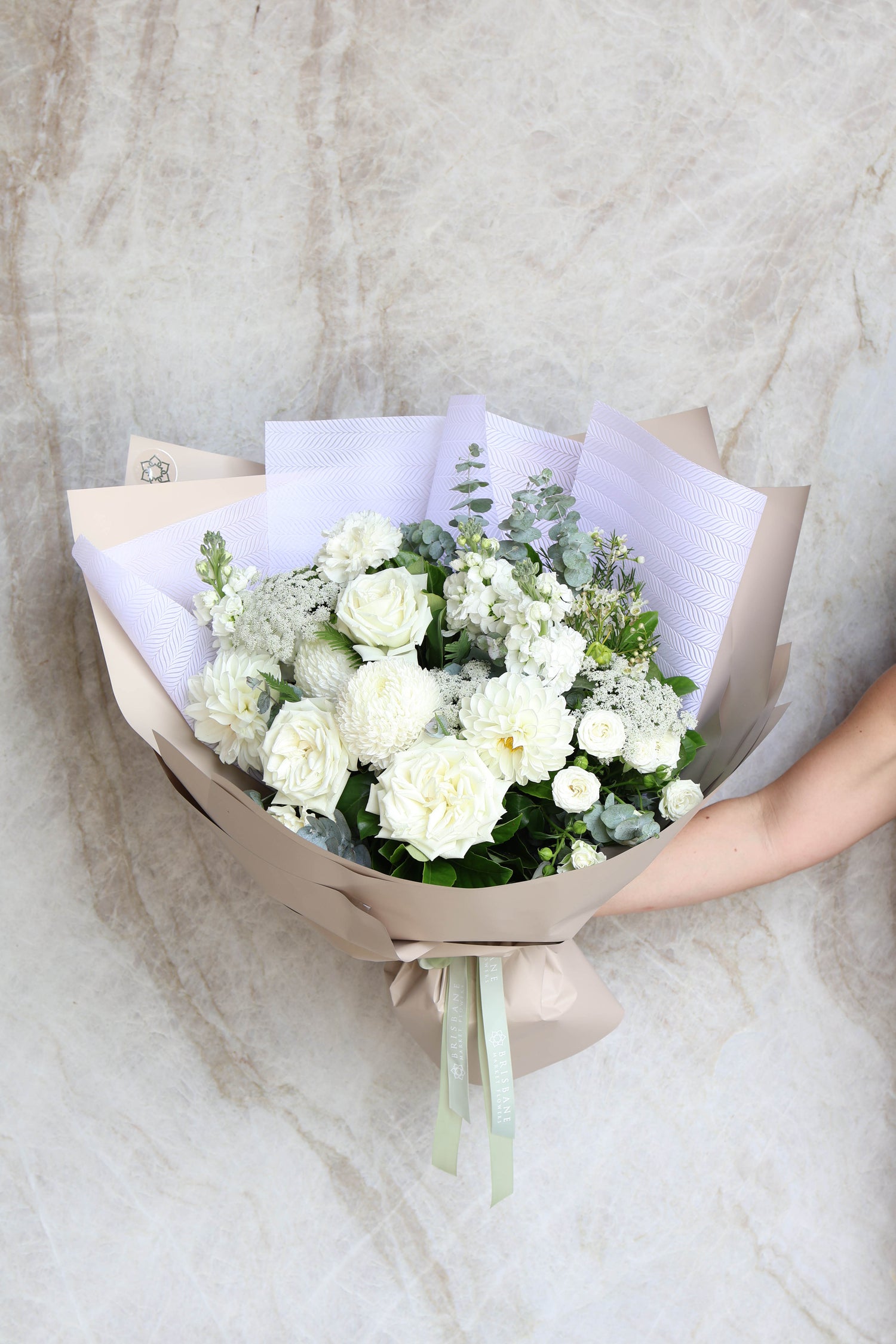 Helsinki White Bouquet