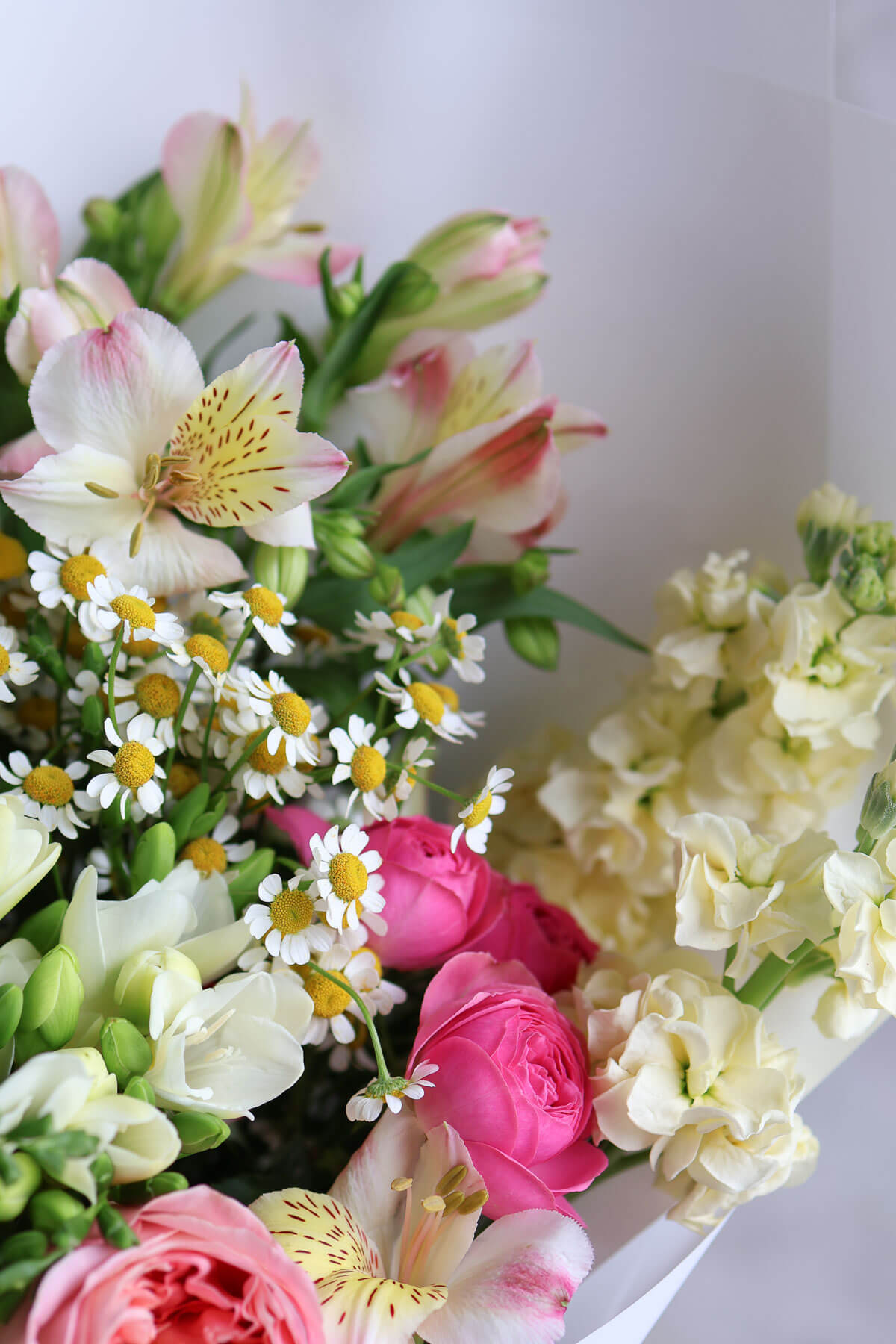 Brisbane Easter DIY flower delivery bundle