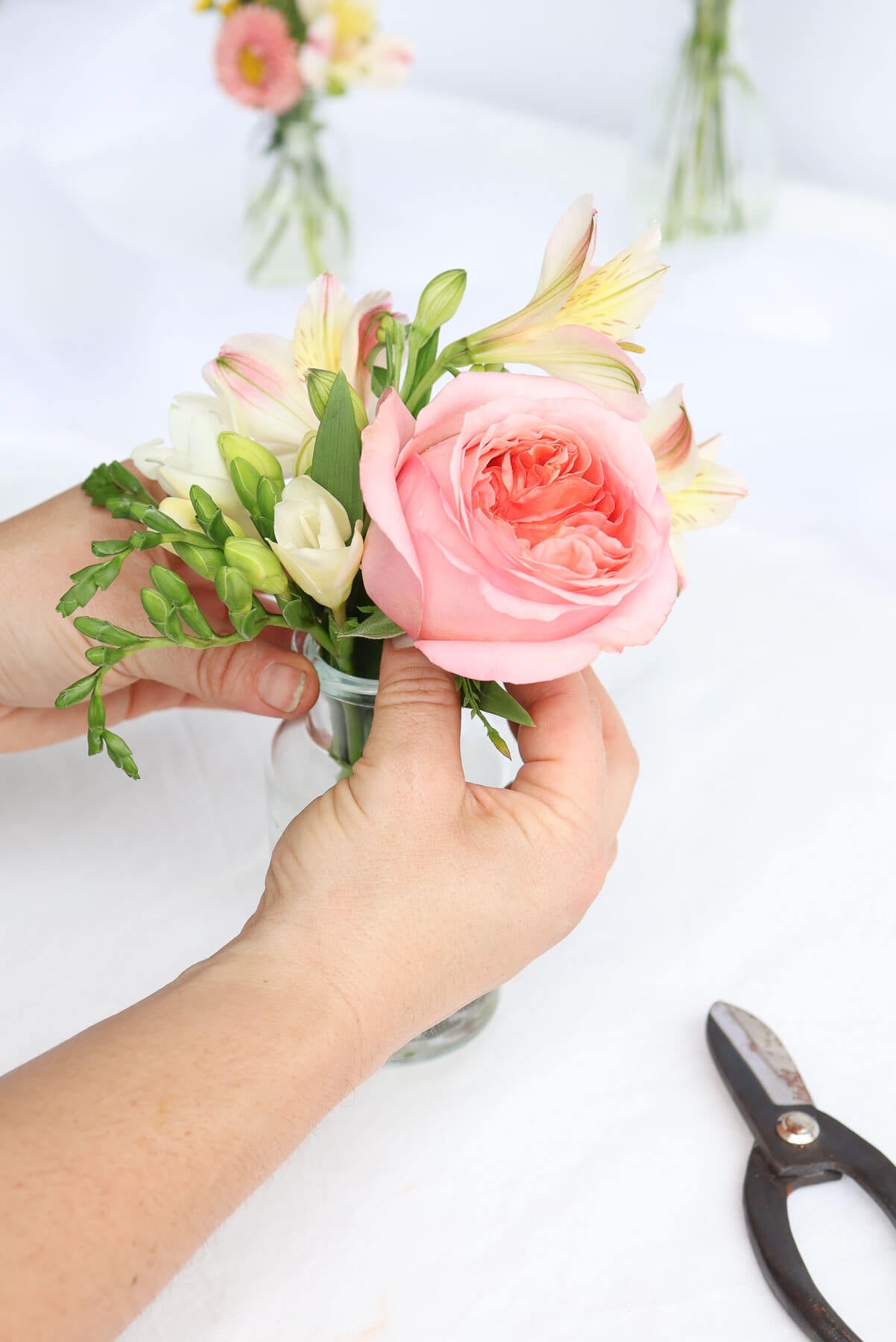 Brisbane Easter DIY flower delivery bundle